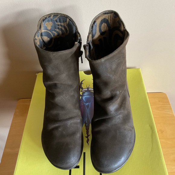 *SOLD* Fly Oiled Suede Ankle Booties - Picture 5 of 7